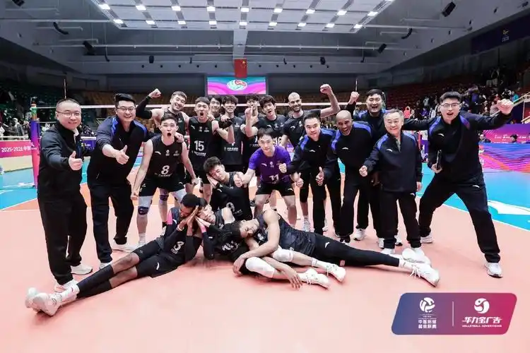 哥斯达黎加甲级联赛：埃雷迪亚诺 VS 阿拉胡埃伦斯